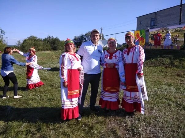 Погода на 10 дней в аргаяше точный. Село Подвалье Шигонский район Самарская. Кузькино Шигонский район Самарская область. Школа Усолье Шигонский район. Люди Кузькино Шигонский район.