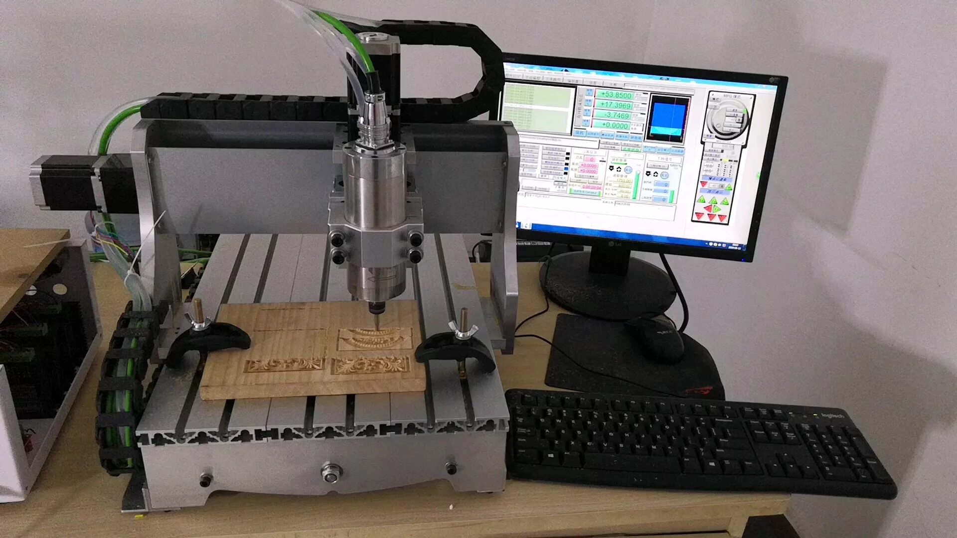 3д фрезерный чпу станок. CNC-3040as фрезерный ЧПУ станок по металлу. List CNC 3040 настольный фрезерный. SOLIDCRAFT CNC-3040 Light. SOLIDCRAFT - настольный фрезеровальный станок с ЧПУ.