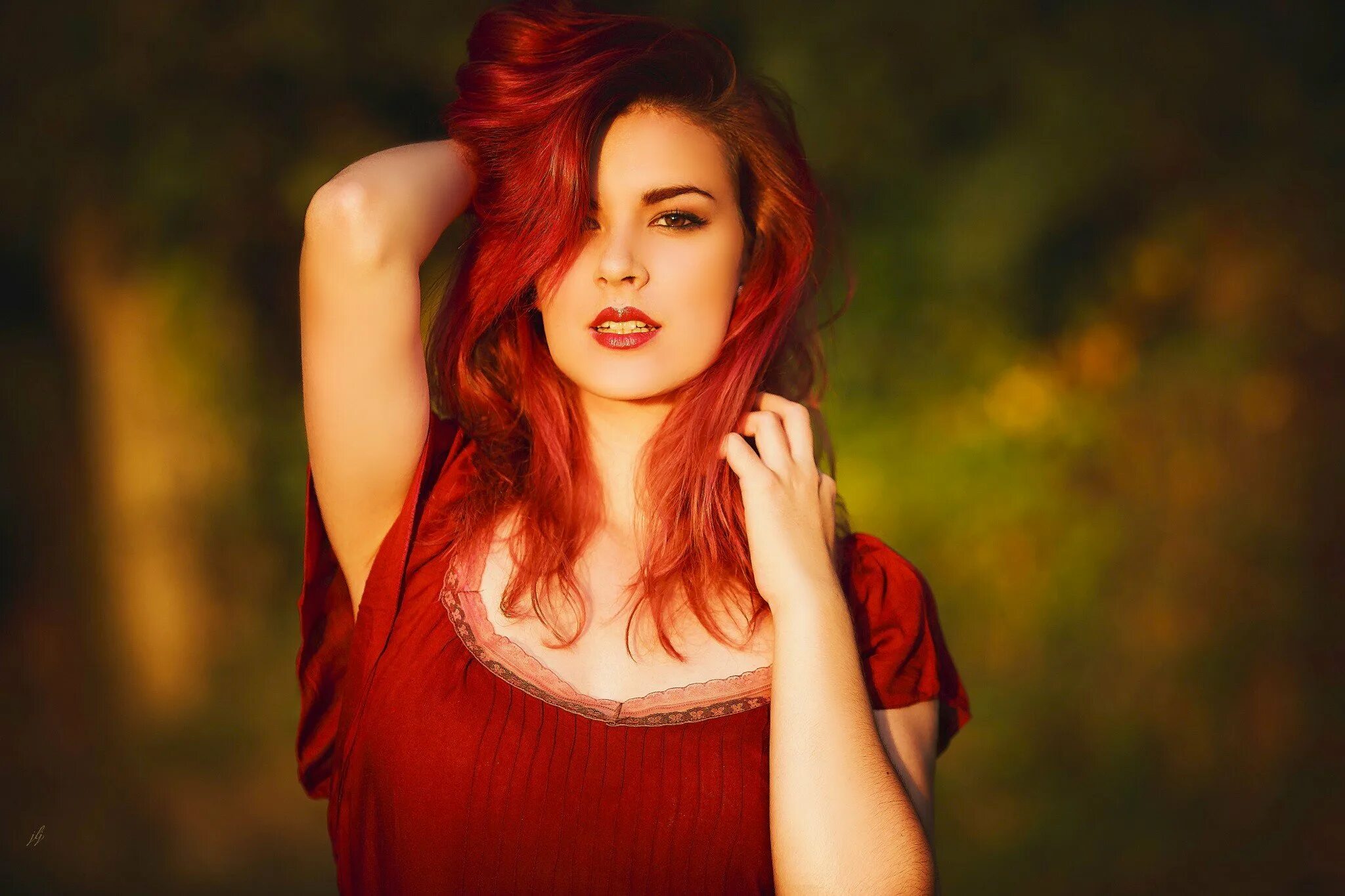 Red hair woman. Рыжие девушки. Девушка с рыжими волосами. Рыжеволосая женщина. Красивые Рыжеволосые девушки.