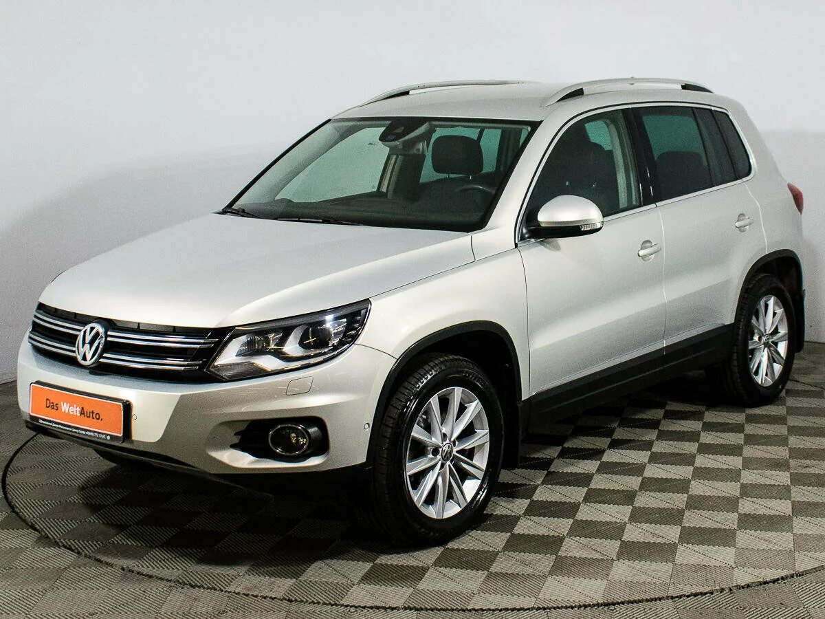 Фольксваген тигуан 2015. Фольксваген Тигуан 2015г. Volkswagen Тигуан 2015. Tiguan 2015 2.0.