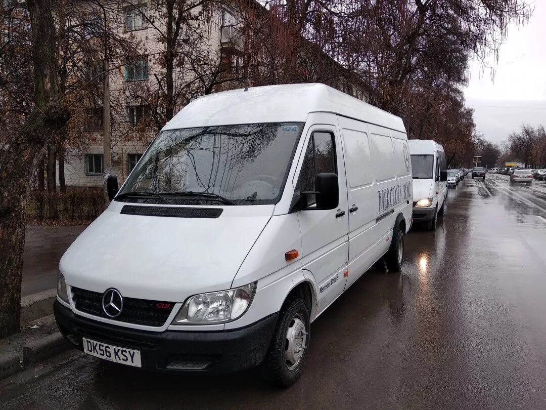 Mercedes sprinter 2006. Мерседес Спринтер 2006. Мерседес Бенц Спринтер 2006 года. Мерседес Спринтер грузовой 2006. Mercedes-Benz Sprinter 2006 года выпуска.