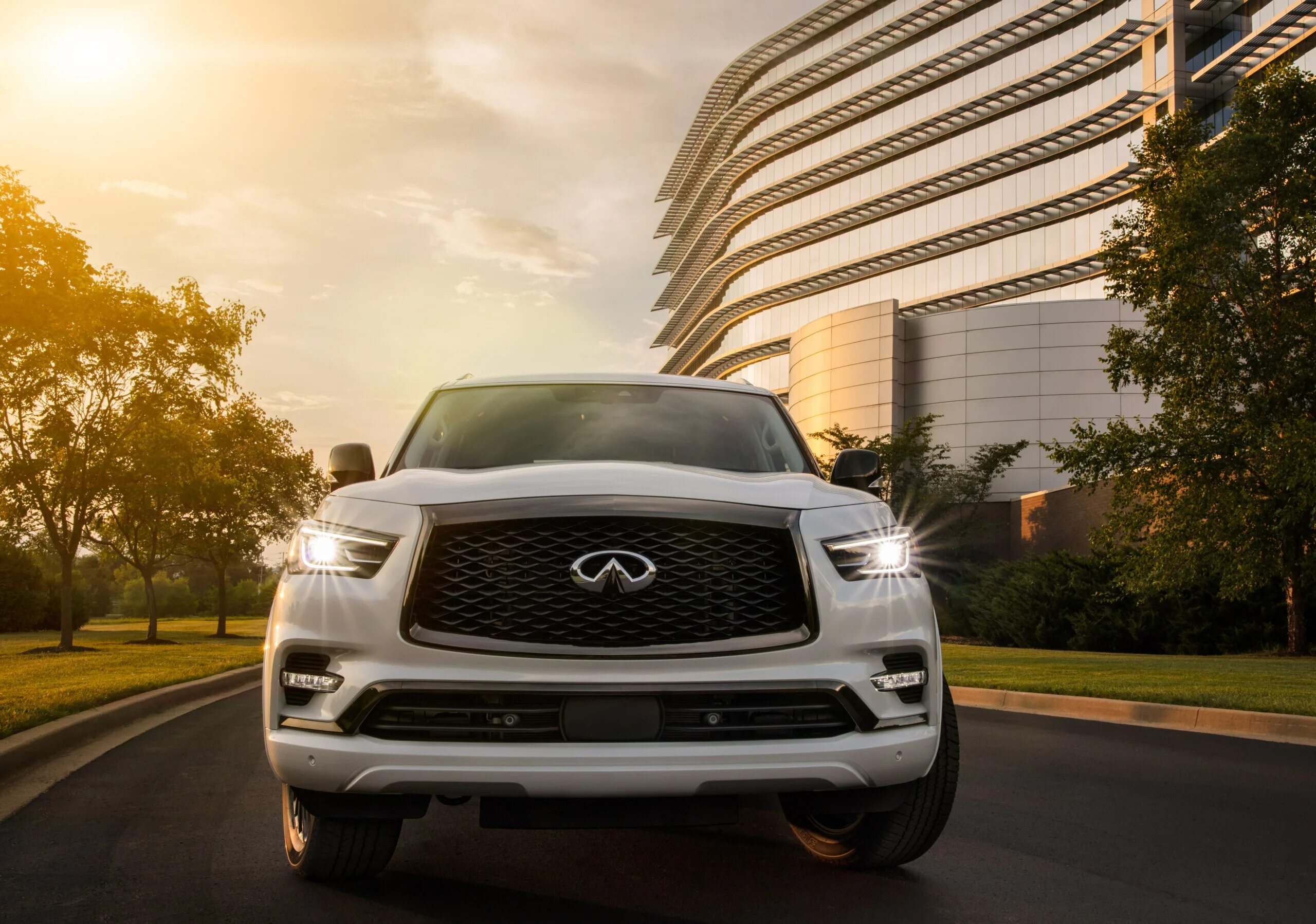Купить новый Infiniti QX55 2023 в наличии и на заказ в Москве.