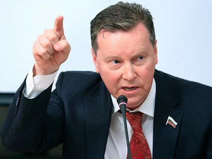 Депутат нилов. Олег нилов. нилов депутат госдумы. нилов олег анатольевич депутат. олег нилов госдума.