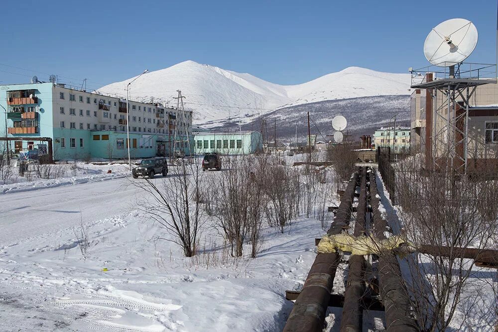 Сарылах сурьма. Саха Якутия Усть Нера. Поселок Усть Нера. Поселок Усть-Нера Оймяконского. Якутия Оймяконский район Усть Нера.