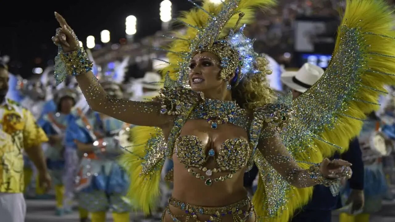 Кто исполнял песни в карнавале. Карнавал в Рио-де-Жанейро Бразилия. Карнавал в Рио-де-Жанейро Рио-де-Жанейро Бразилия. Карнавал Рио бразильянки 2021. Карнавал в Рио-де-Жанейро 2023.