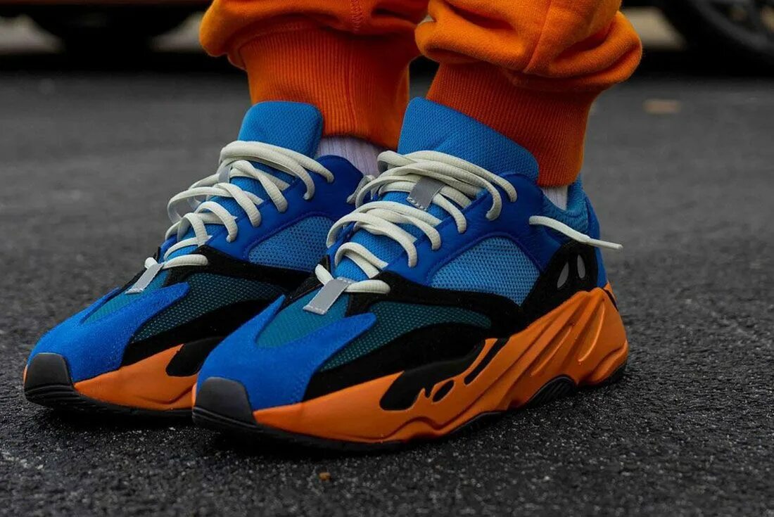 Кроссовки boost 700. Adidas Yeezy 700 Bright Blue. Adidas Yeezy Boost 700. Yeezy Boost 700 Bright Blue. Адидас Yeezy Boost 700.