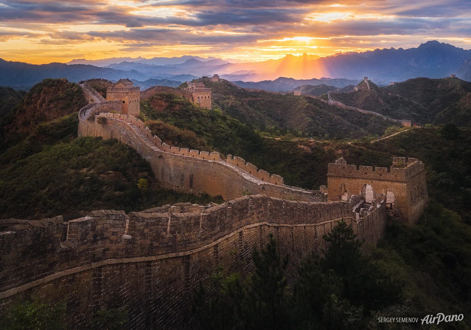 Великая китайская стена Великая китайская. Китайская стена Великая стена. Культурный ландшафт Великая китайская стена. Великая китайская стена в наши дни.