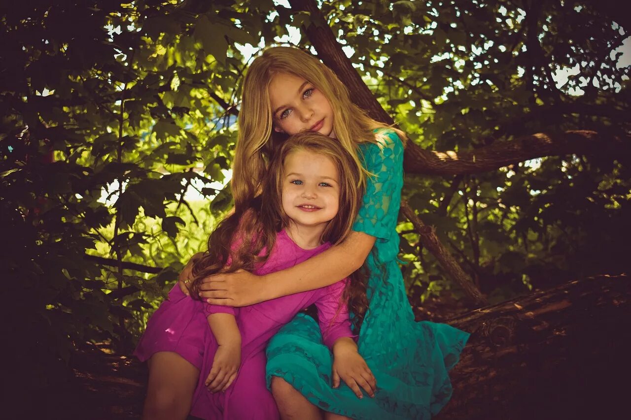Girl girl sisters
