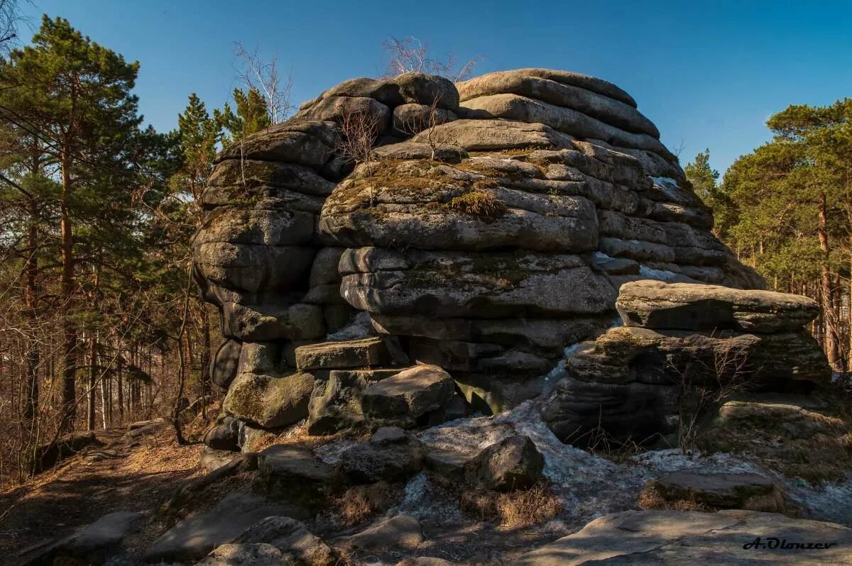 каменный город екатеринбург. каменный город кызыл. каменный город екатеринбург. шарташские мегалиты екатеринбург. скалы в каменном городе пермский край.