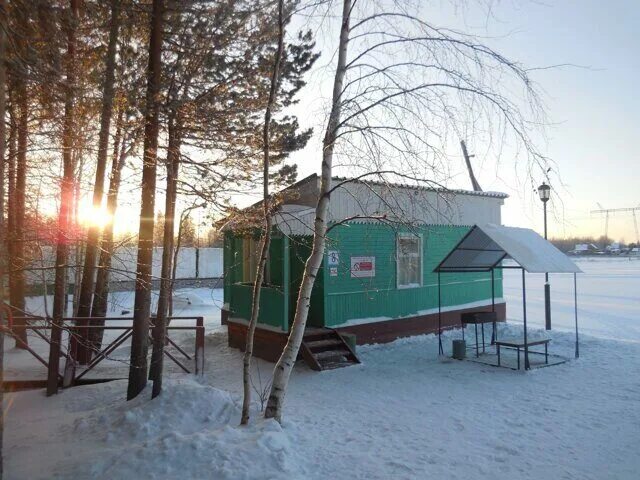 турбаза голубые озера. голубое озеро нижневартовск база отдыха. нижневартовск природа. голубое озеро нижневартовск. логотипы баз отдыха.