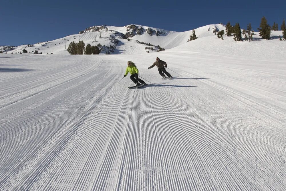 Ski trip. Mammoth Mountain горнолыжный. Федотово горнолыжный курорт. Tahoe Ski Resort. Lake Tahoe Skiing.