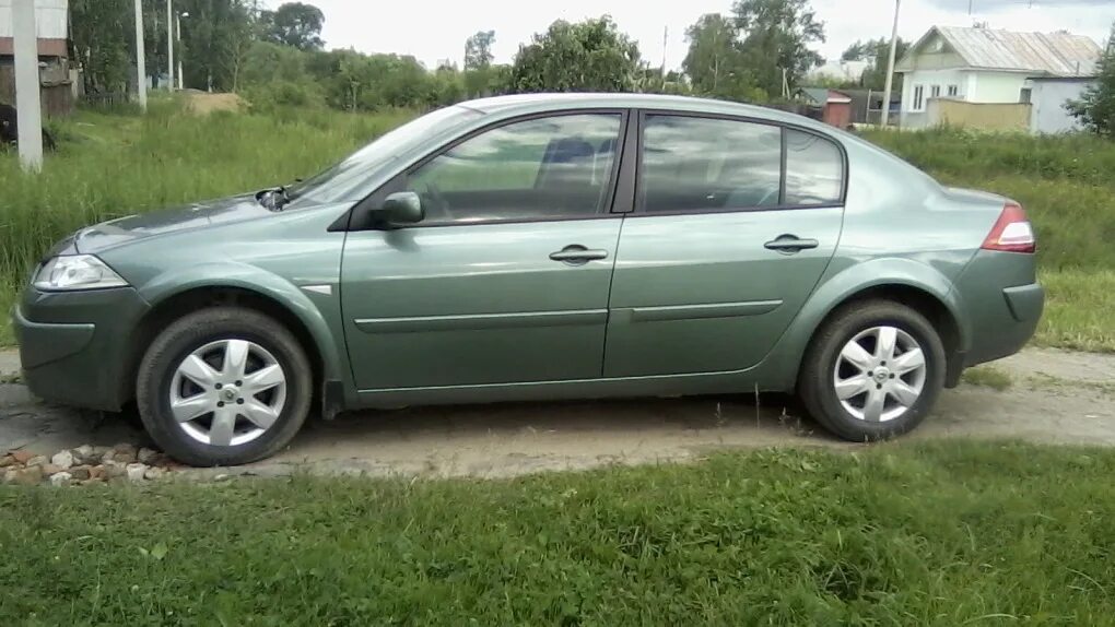 Renault megan 2. Рено меган 2 экстрим комплектация. Рено меган 2 седан. Рено меган 2 113л с. Рено меган 2 113л с.