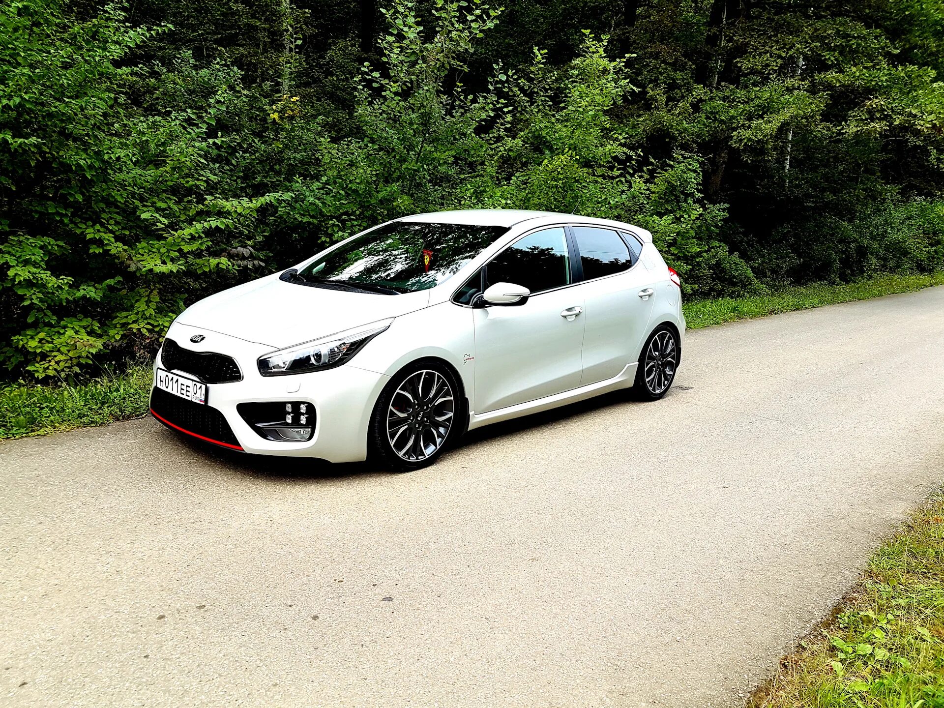 Киа сид jd 1.6. Kia Ceed gt 2017. Kia Ceed gt 1/6. Киа СИД турбо 1.6. Kia Ceed gt 1.6 турбо 2014.