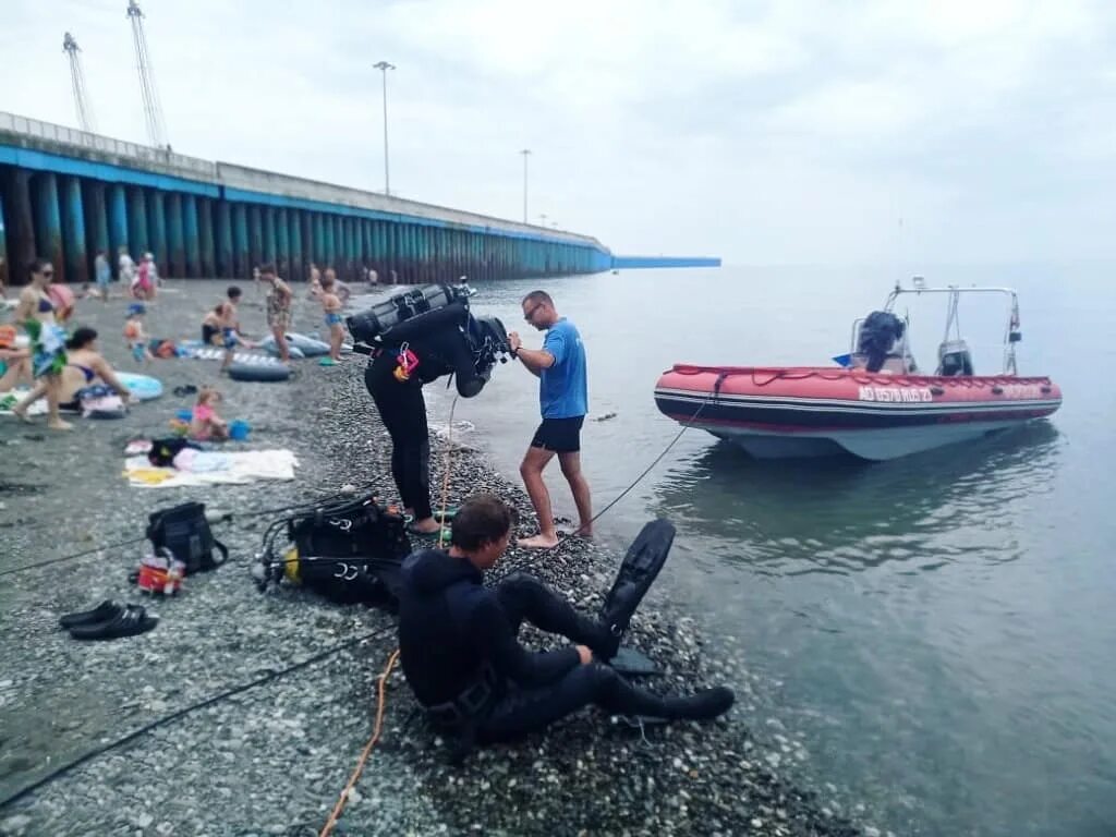 Человек утонул в море. Адлер Мзымта наводнение.