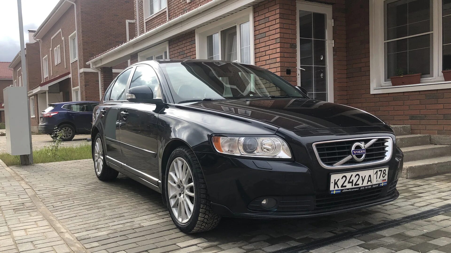 Volvo s40 II. Volvo s40 2.0. Вольво s40 2010 года. Вольво s80 2 Рестайлинг.