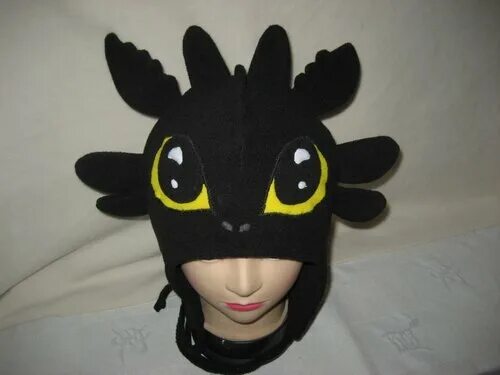 Голова дракона из поролона. Шапка дракон. Шапка в виде дракона. Шапки детские шитые. Костюм "дракон".