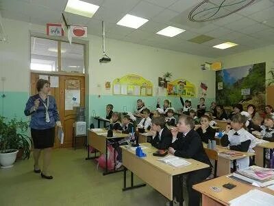 Сош 1 валуйки. Моу сош 5 город валуйки. школа 5 валуйки белгородская область. моу сош 1 города валуйки белгородской области. учителя 5 школы город валуйки.