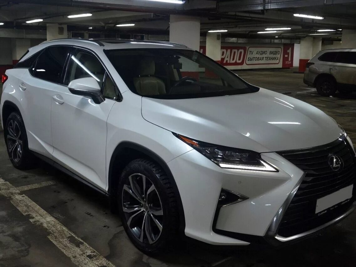 Lexus rx200t 2017. Лексус RX 200 белый. Rx200t 2017. Lexus RX 2017 белый.