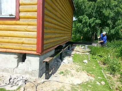 Ремонт фундамента деревянного дома