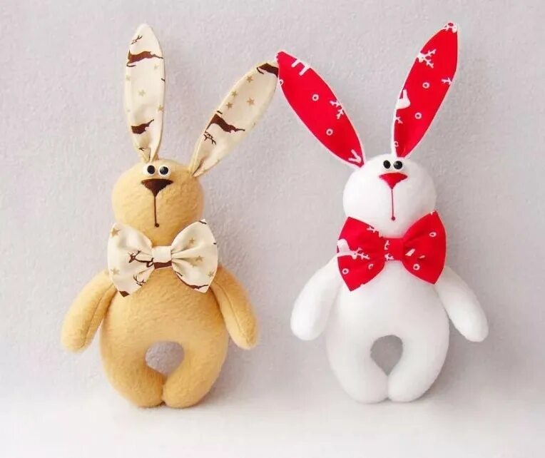 изготовление зайчика. пасхальный зайчик своими руками. зайка из фетра. игрушка зайчик своими руками. тканевые игрушки.