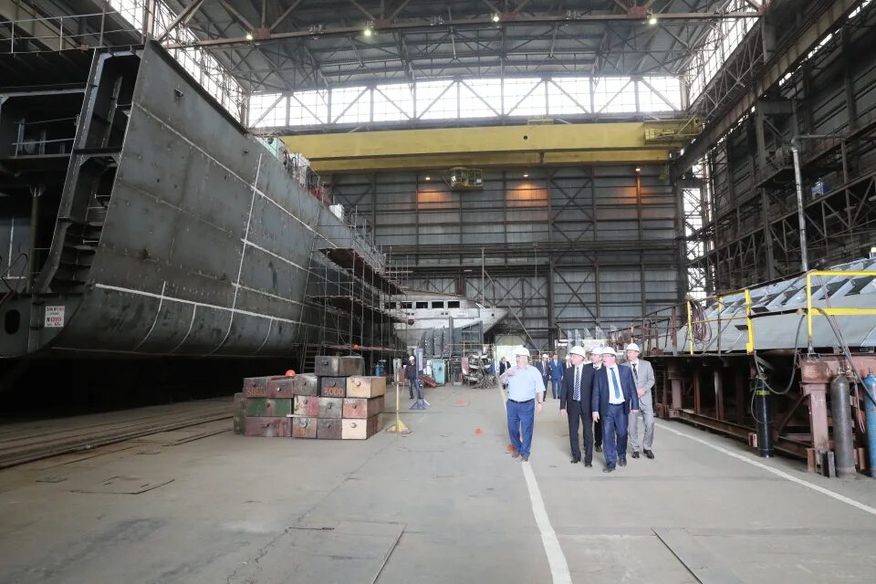 Пао сф. Пао сф. Пао сф. Сф алмаз плавучий кран. Судостроительный завод алмаз.
