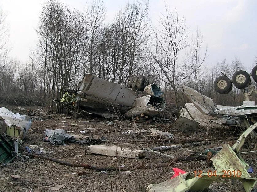 Катастрофа польского ту-154 под Смоленском. Катастрофа ту-154 в Смоленске. Авиакатастрофа Леха Качиньского под Смоленском. Катастрофа под Смоленском 2010. Авиакатастрофа 2010