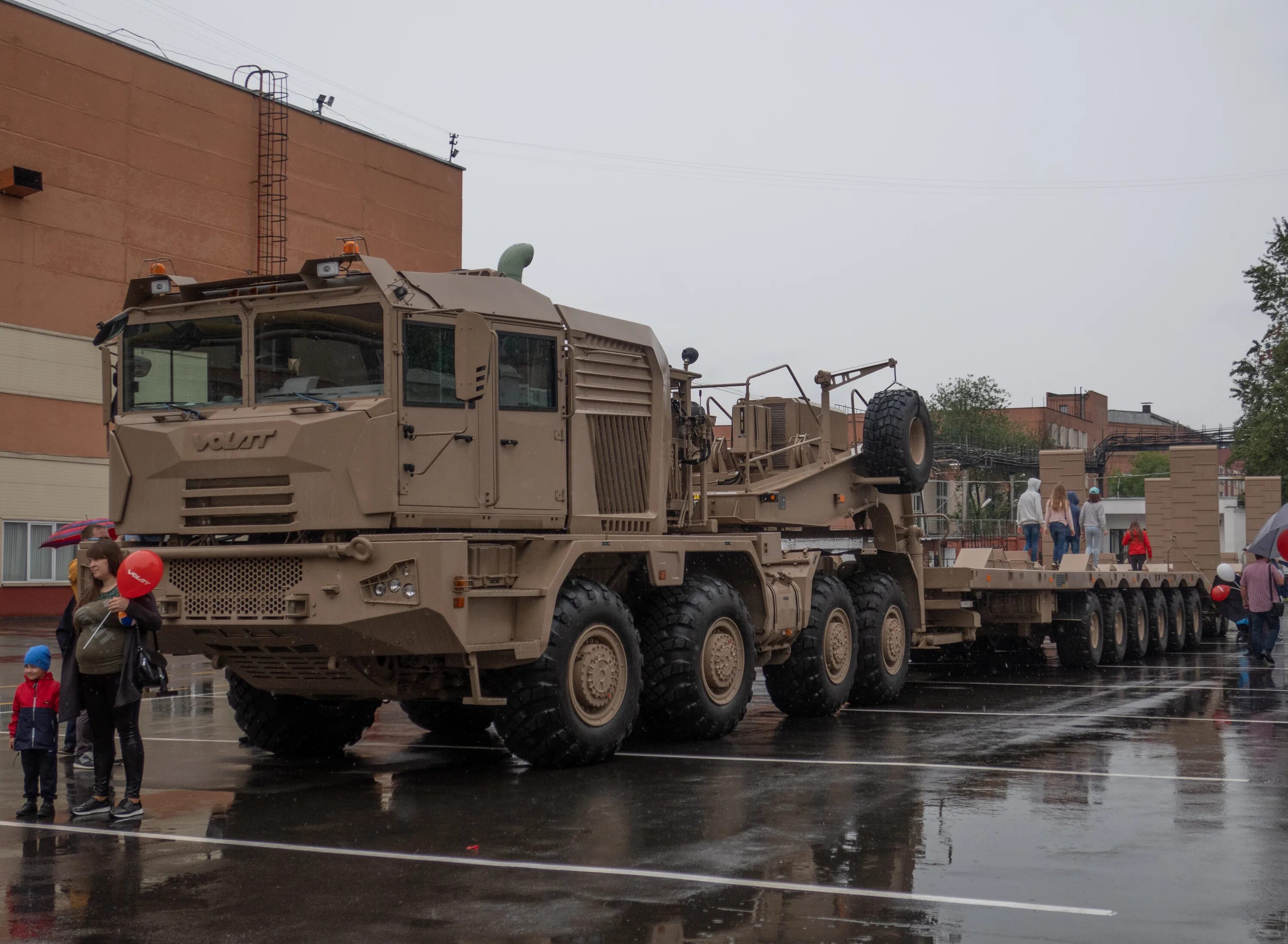 Мзкт волат 74135. Тягачи мзкт 742910. Грузовики мзкт волат. Мзкт минск. Мзкт волат тягач.
