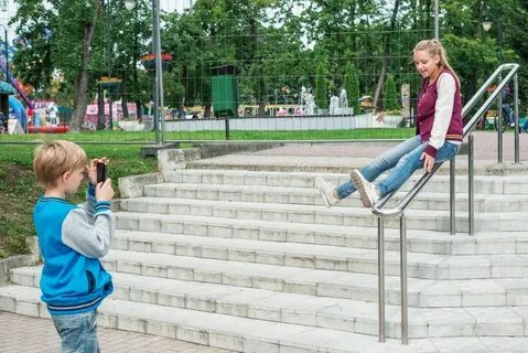 Включи девочки и мальчики снимают