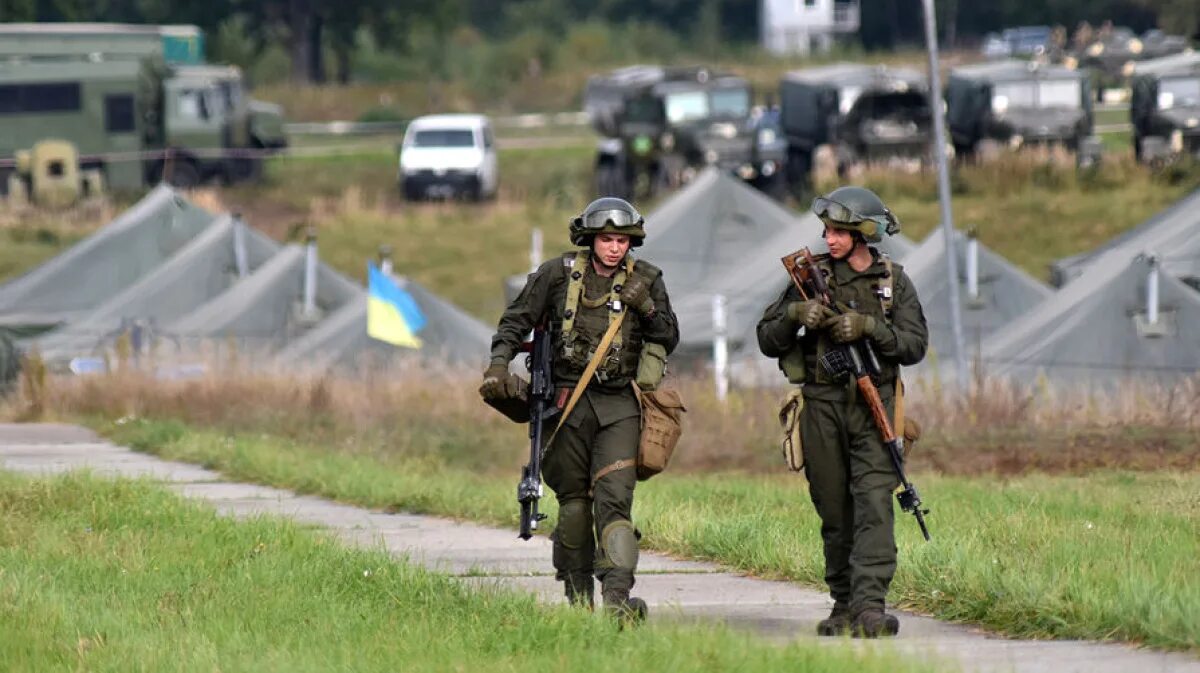 Энди Милберн ЧВК Моцарт. Военные учения. Украинские военные учения. Российско украинские учения. Рф украина 24 февраля