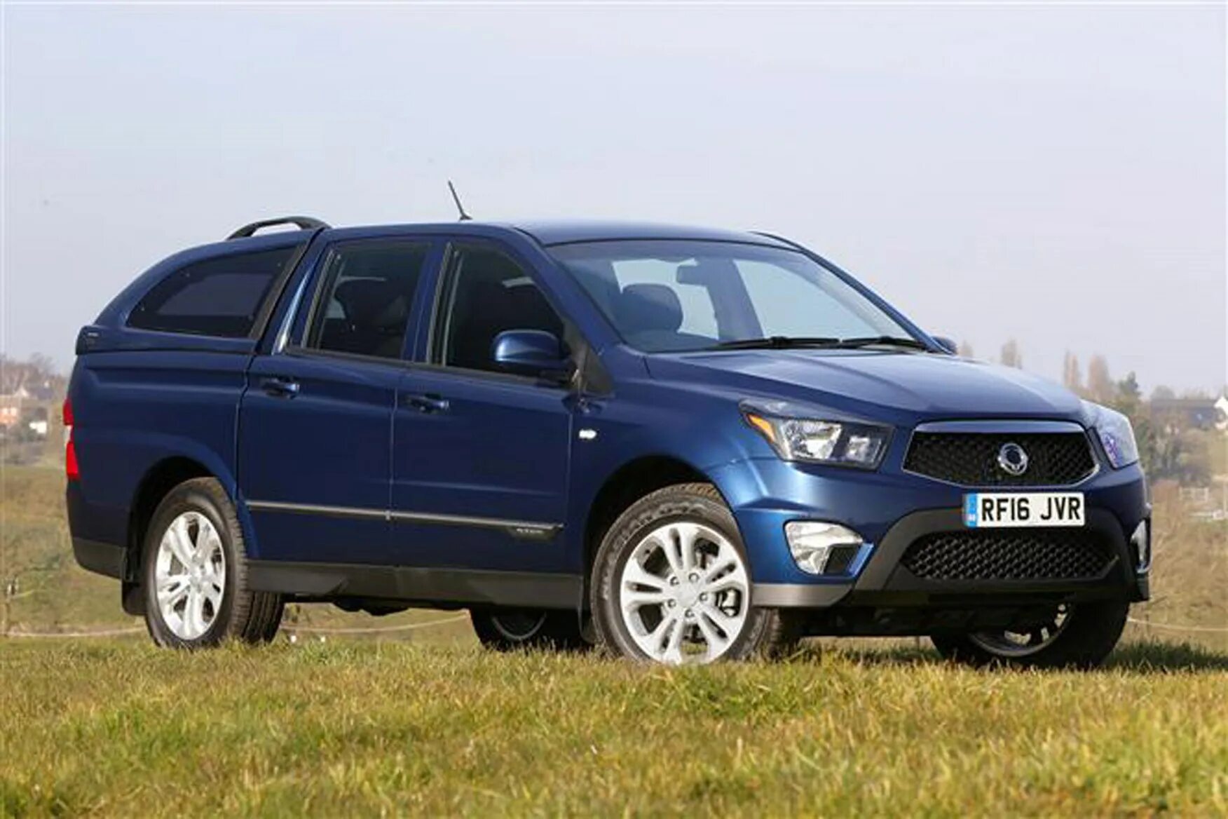 Саньенг Корандо спорт 2012. SSANGYONG Korando Sports. Саньенг Корандо спорт 2016. ССАНГЙОНГ Актион спорт 2012.