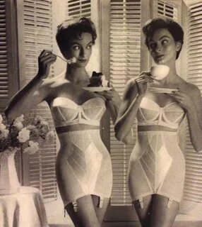 Luxury Lingerie, Vintage Fashion 1950s, 1950s Vintage, Vintage Underwear, W...