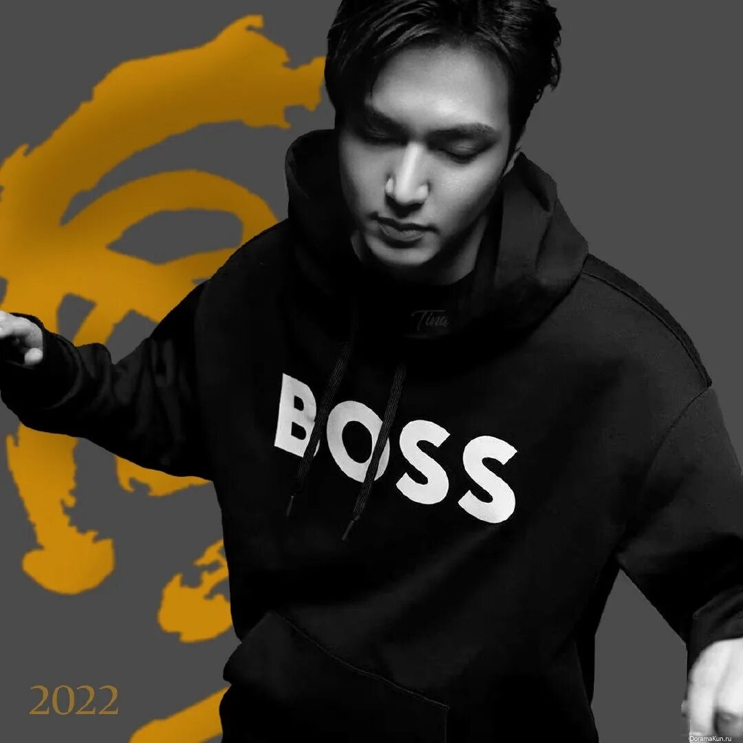 Hugo min. Ли мин Хо босс. Ли мин Хо Boss реклама. Ли мин Хо Hugo Boss. Ли мин Хо в рекламе босс 2022.