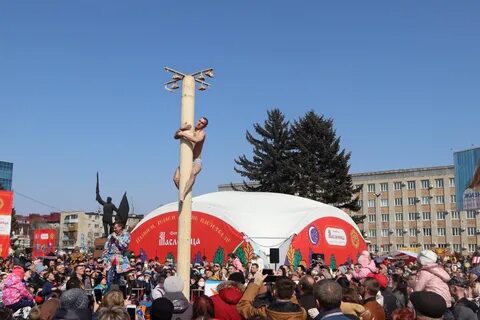 Площадь ленина масленица 2024