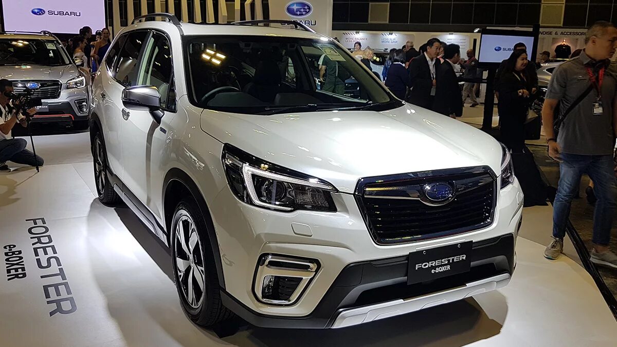 Субару Форестер 2019. Subaru Forester 2020. Subaru Forester Hybrid 2019. Субару Форестер 2020 гибрид. Субару форестер гибрид