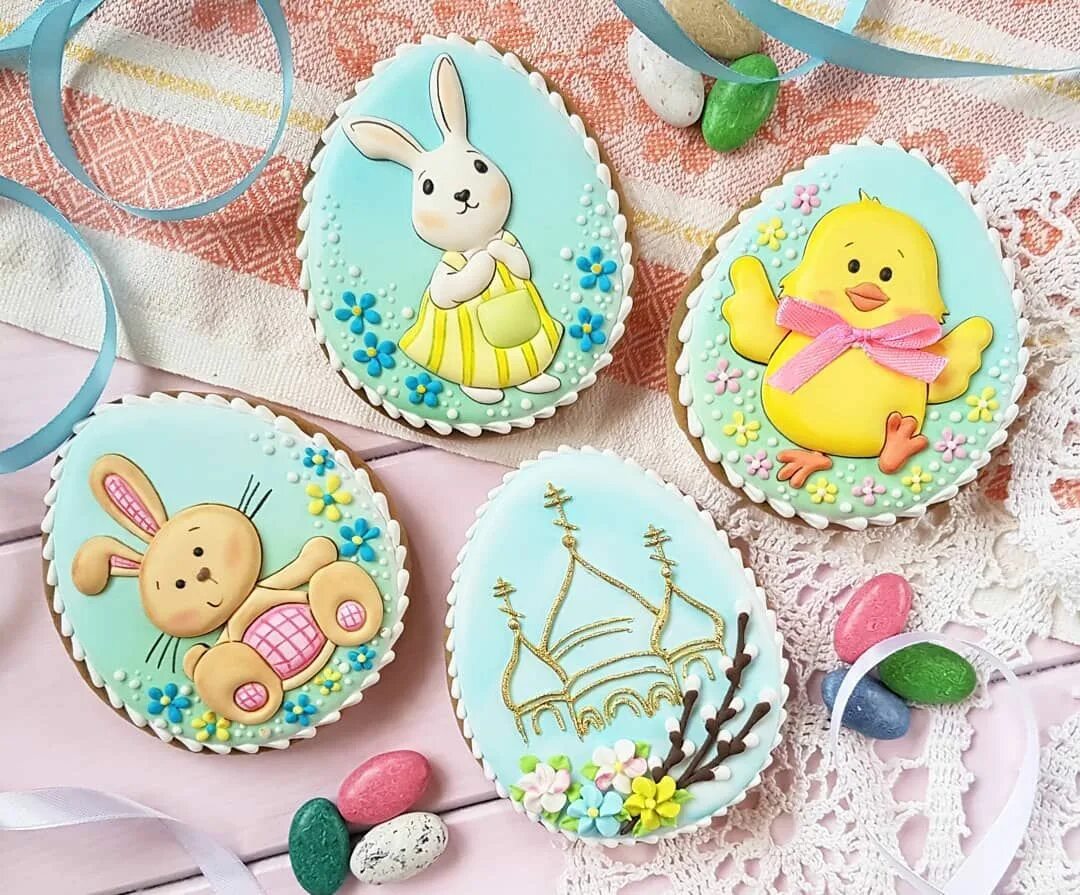 Пряники на пасху. Имбирные пряники на пасху. Украшение пасхальных пряников. Медовый пасхальный пряник. Пряники на пасху.