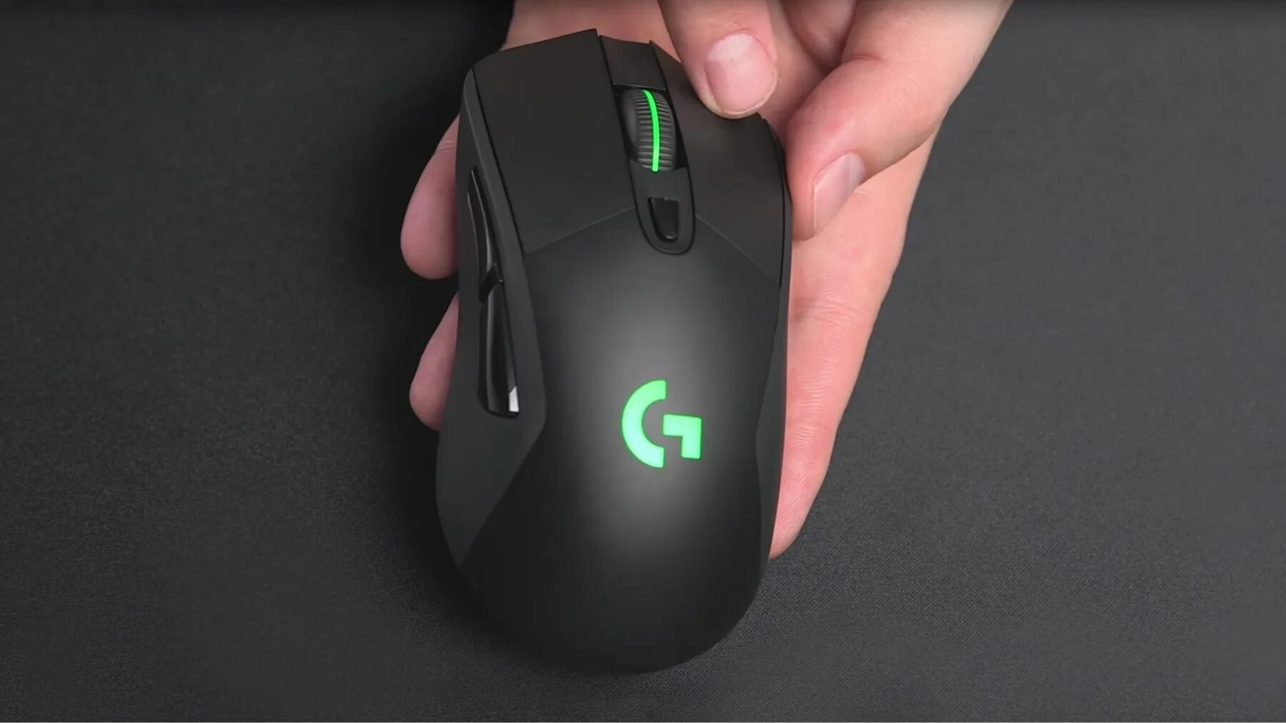 G hub не видит наушники. Logitech g g703 Hero. Logitech g703 Wireless. Мышь Logitech g703. Logitech g703 Lightspeed.