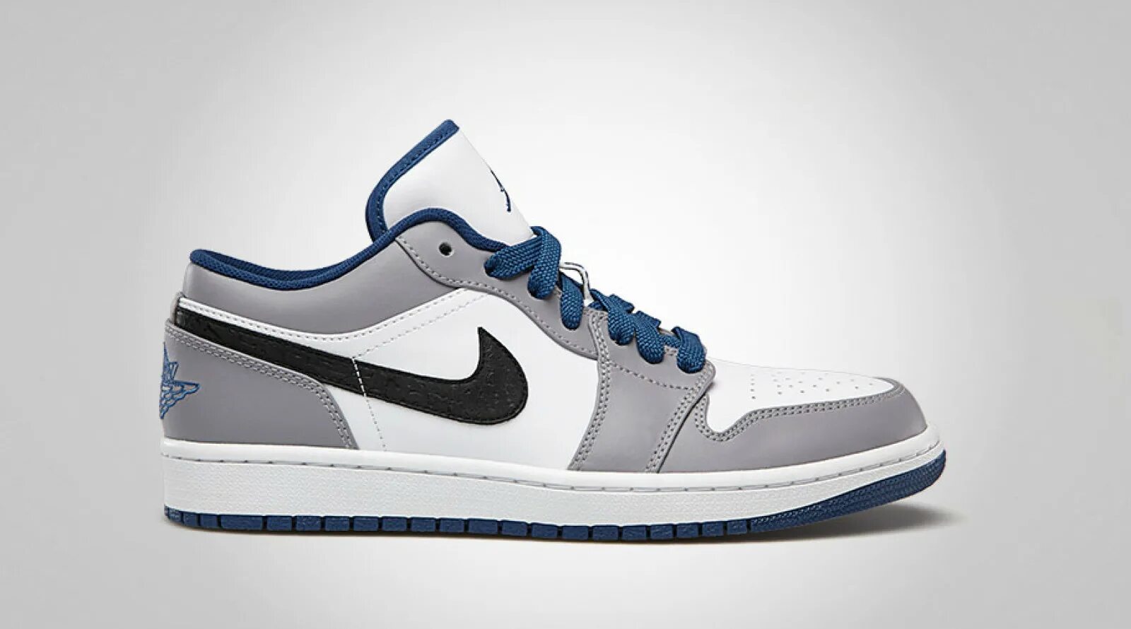 Nike Air Jordan 1 Low Blue. Nike Jordan 1 Low true Blue. Nike Air Jordan 1 Low Grey. Nike Air Jordan 1 Low Blue White Black.