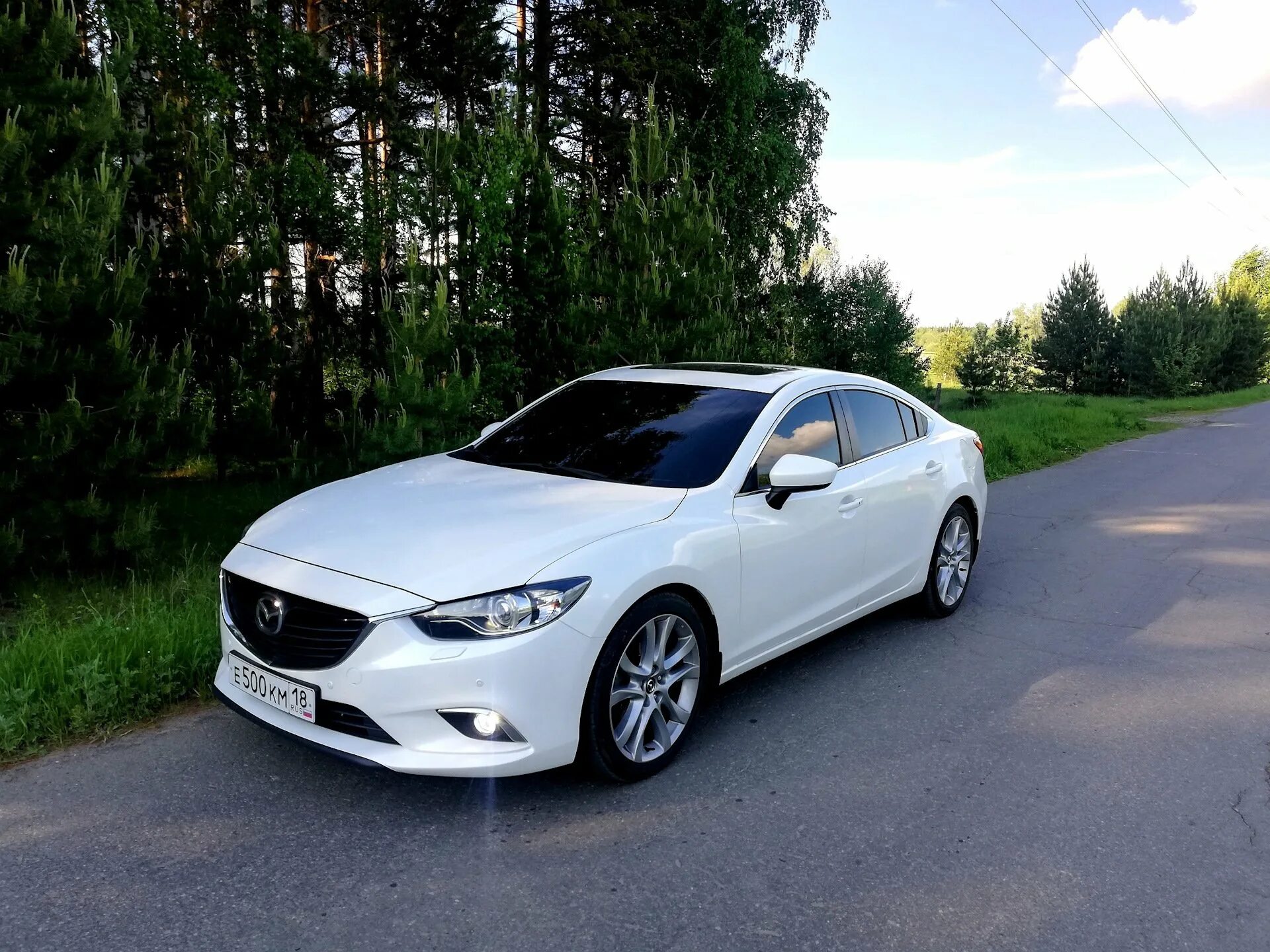 Купить мазда 6 2014. Mazda 6 белая. Mazda 6 тонированная. Мазда 6 2014 белая. Mazda 6 III.