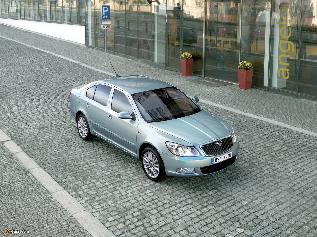 Д13 2008. Skoda Octavia 2009.
