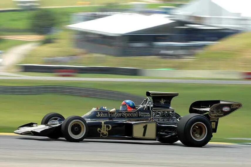 F 72 c. Lotus 72d Эмерсон Фиттипальди 1972. Lotus f1 Emerson Fittipaldi. Лотус 72 Эмерсон Фиттипальди. Lotus 72d 1972.