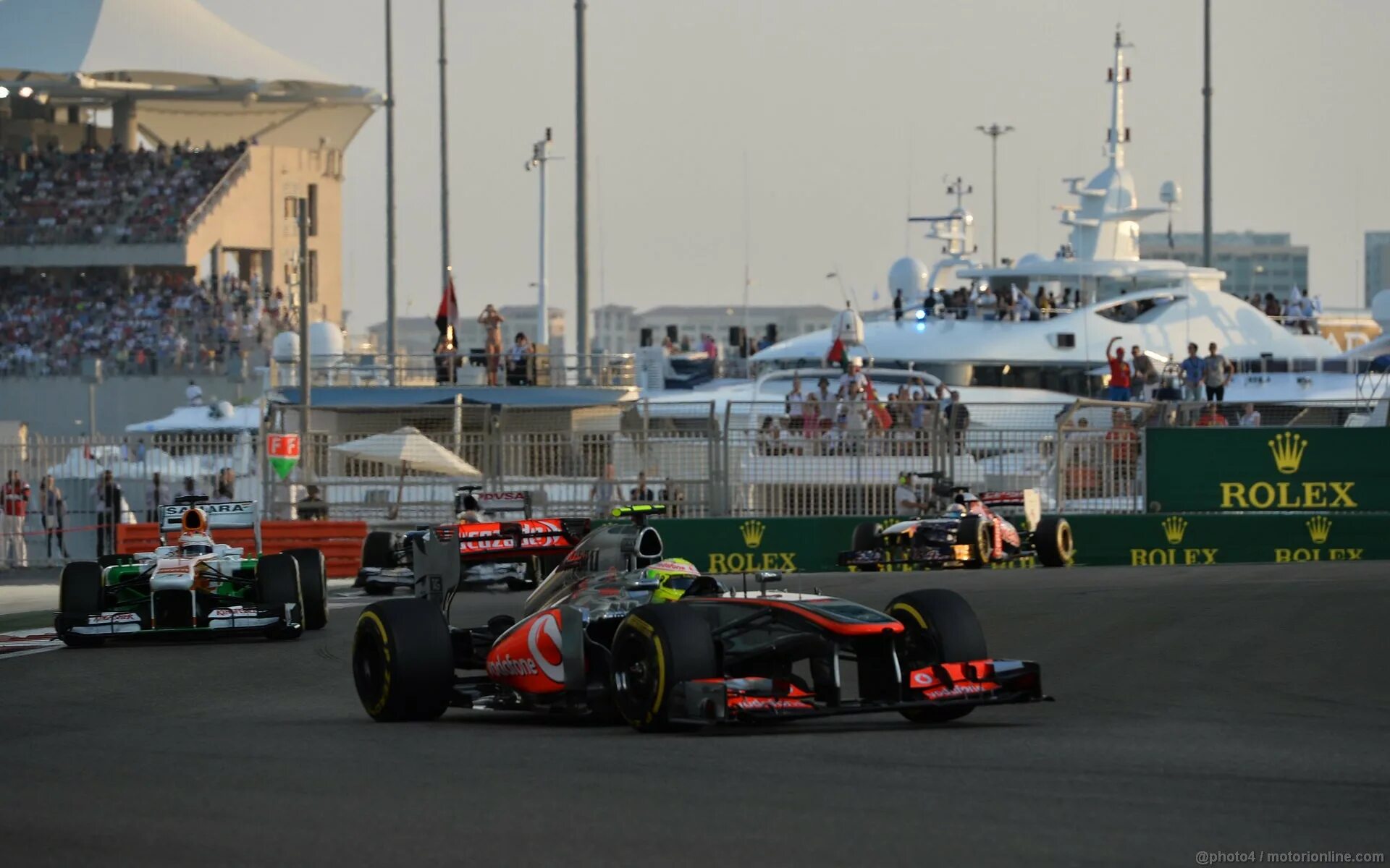 гран при абу даби 2022. абу даби результаты. гран при абу даби 2014. трасса формулы 1 в абу даби. Abu dabi инвестиционный форум.