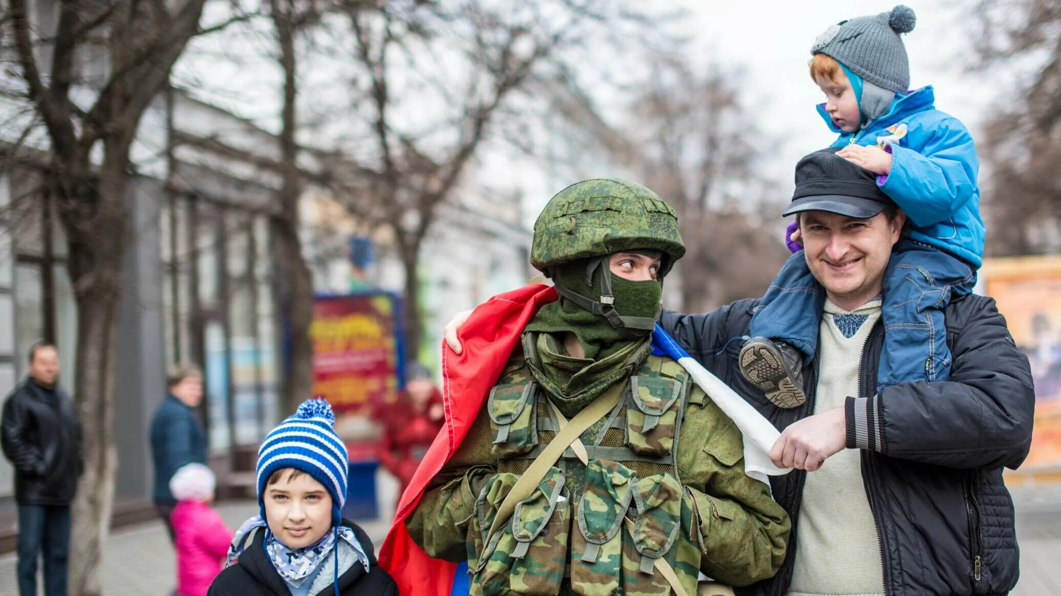 Вежливые крымские. Вежливые люди в Крыму 2014. Вежливые люди в Крыму. Вежливые люди Россия.