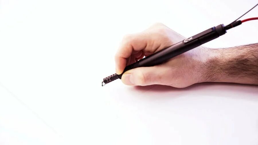 Think pen. 3д ручка ликс пен. 3d ручка draws in the Air. Рука с ручкой. Ручка карандаш.
