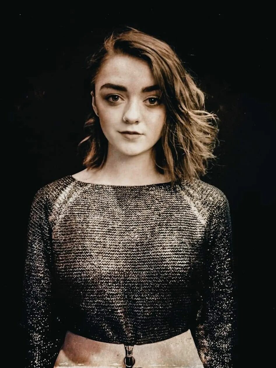 Актриса арии старк. Maisie Williams. Ария Старк актриса. Риту Арья. Ария Старк настоящее имя.