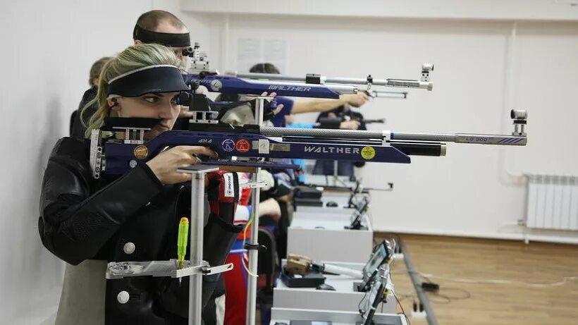 рисунок на стену тир. тир динамо. рисунок стрелковый клуб. спортивно стрелковый тир. юридический полицейский колледж петрозаводск.