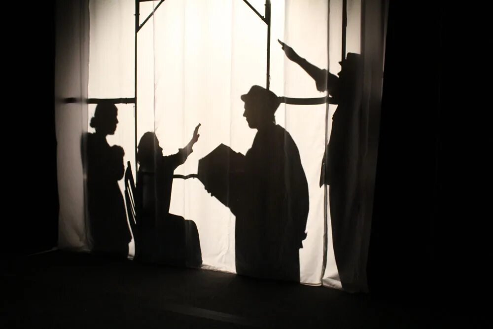 Страх и отчаяние в третьей империи спектакль. Басилашвили страх и отчаяние в третьей империи. Виталий волович художник триптих. Страх и отчаяние в третьей империи книга. Страх и отчаяние в третьей империи.