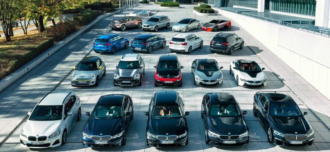 3 машины в собственности. 3 машины в собственности. залог автомобиля. автострахование каско. 3 машины в собственности.