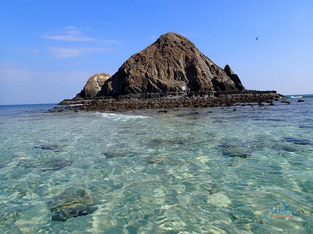 Индийский океан Фуджейра. Черепаший остров Фуджейра. Индийский океан Фуджейра экскурсия. Черепашачьи острова Фуджейра.