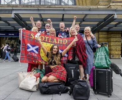 Naked Scotland fan led away by cops in Hyde Park as thousands descend on London 
