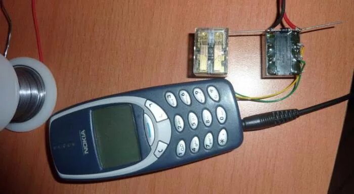 Сигнализация с помощью мобильного телефона. Сигнализация из сотового телефона. самодельная сигнализация. сигнализация из старого телефона. самодельная сигнализация из мобильного телефона.